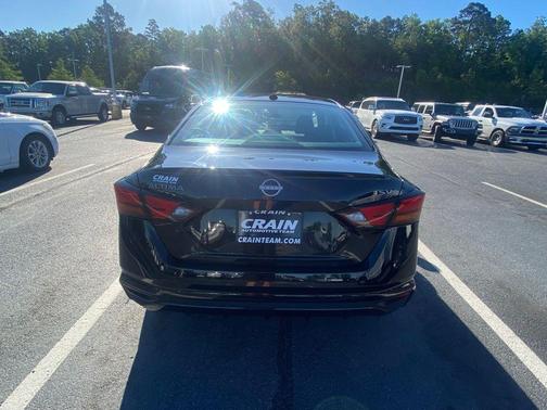 Black 2024 Nissan Altima 2.5 SV