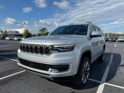 2022 Jeep Wagoneer Series III