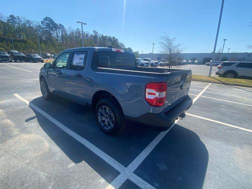 Azure Gray Metallic 2026 Ford Maverick XLT
