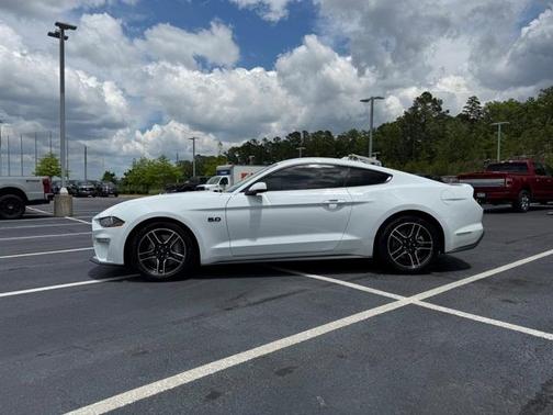 2022 Ford Mustang GT Premium