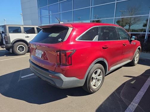 2021 Kia Sorento LX