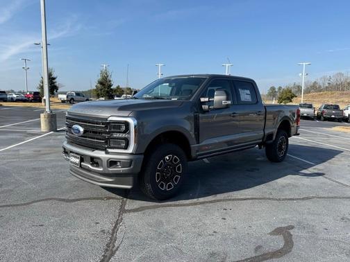 2025 Ford F-250 Platinum