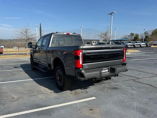 2025 Ford F-250 Platinum