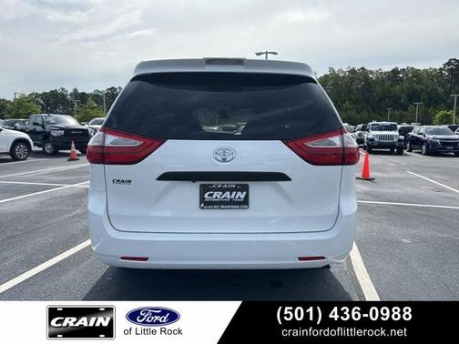 2019 Toyota Sienna L