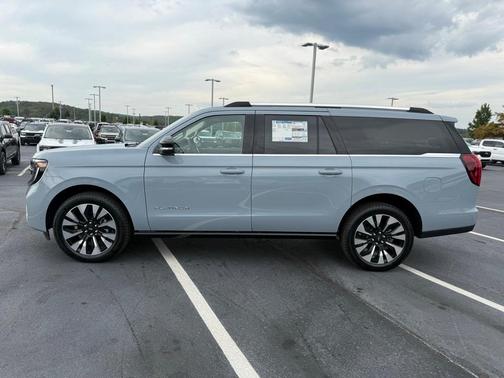 2025 Ford Expedition Max Platinum