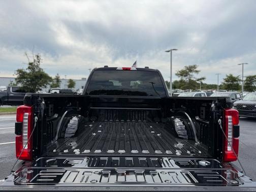 2026 Ford F-350 Lariat Super Duty