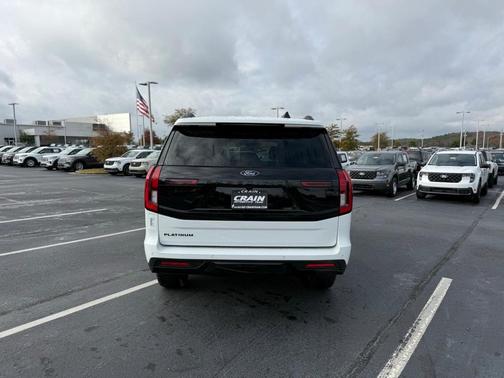 2025 Ford Expedition Platinum