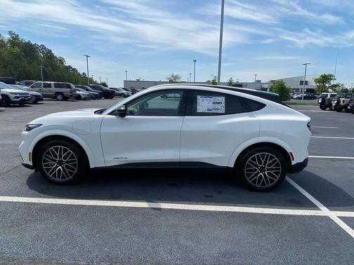 White Metallic 2026 Ford Mustang Mach-E Premium