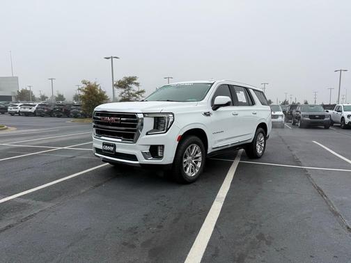 2021 GMC Yukon SLT