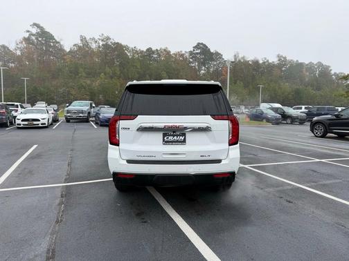 2021 GMC Yukon SLT