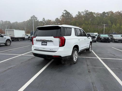2021 GMC Yukon SLT