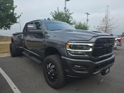 2024 RAM 3500 Laramie