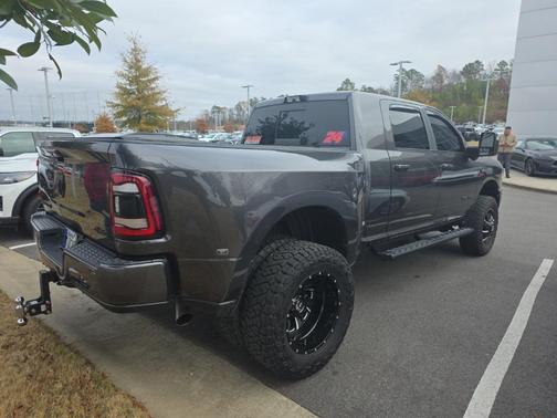 2024 RAM 3500 Laramie