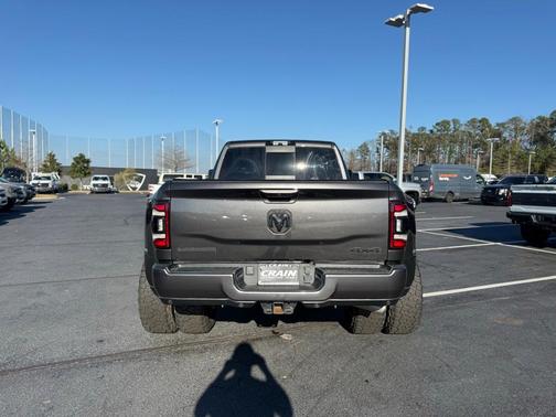 2024 RAM 3500 Laramie