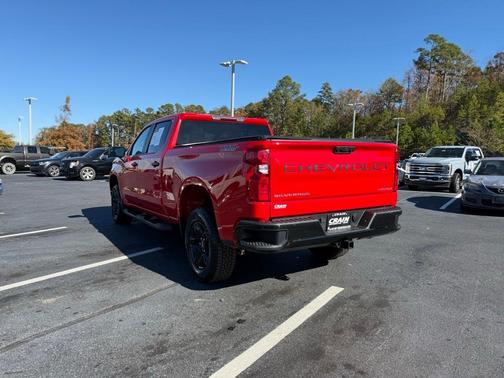 2022 Chevrolet Silverado 1500 Custom Trail Boss