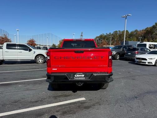 2022 Chevrolet Silverado 1500 Custom Trail Boss