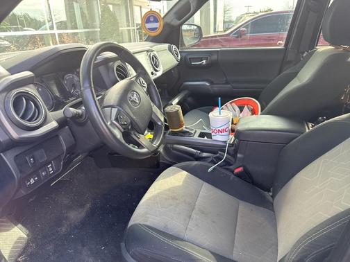 2022 Toyota Tacoma TRD Off Road