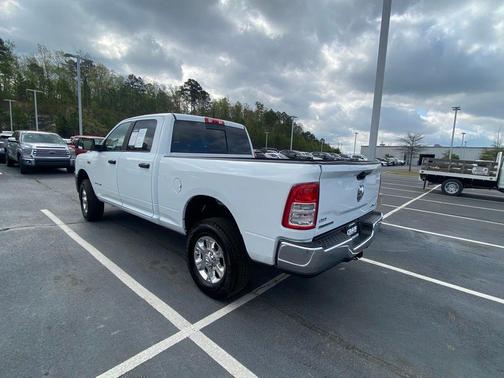 Bright White Clearcoat 2022 RAM 2500 Big Horn