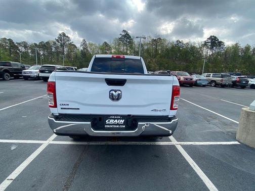 Bright White Clearcoat 2022 RAM 2500 Big Horn