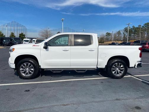 2022 Chevrolet Silverado 1500 RST