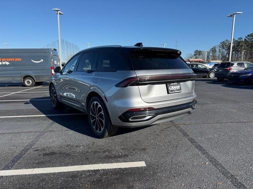 2024 Lincoln Nautilus Reserve