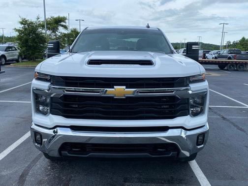 Summit White 2025 Chevrolet Silverado 2500 LT
