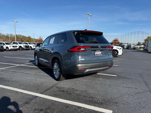 2024 Toyota Grand Highlander 