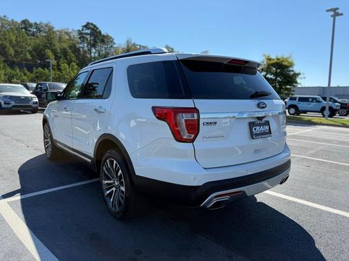 2017 Ford Explorer Platinum