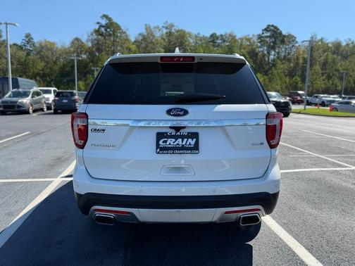 2017 Ford Explorer Platinum
