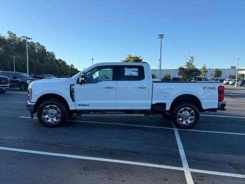 2026 Ford F-350 Lariat Super Duty