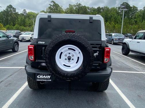 Shadow Black 2026 Ford Bronco Heritage Edition