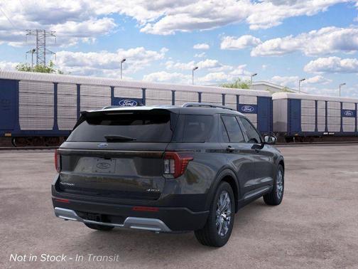 Black Metallic 2026 Ford Explorer Platinum