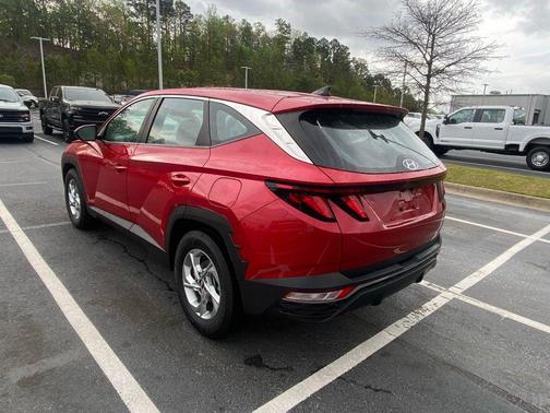 Calypso Red 2022 Hyundai TUCSON SE