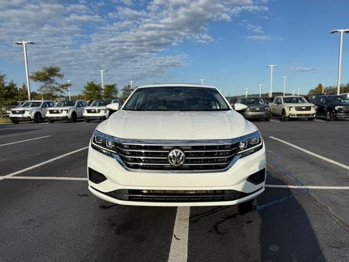 2022 Volkswagen Passat 2.0T SE
