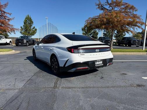 2024 Hyundai SONATA SEL