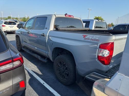 2020 Toyota Tundra SR5
