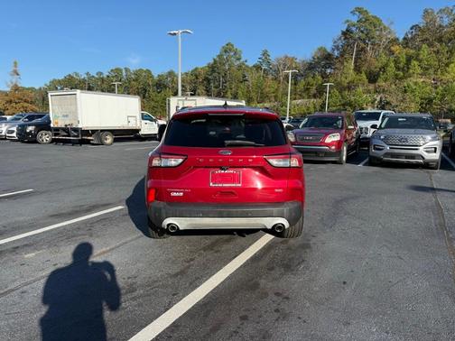 2020 Ford Escape Titanium Hybrid