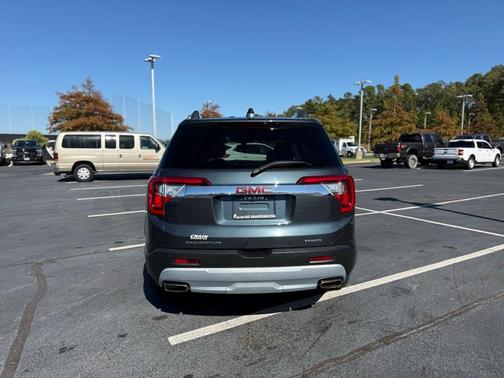 2020 GMC Acadia SLE