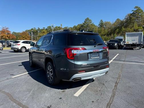 2020 GMC Acadia SLE