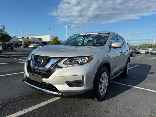 2020 Nissan Rogue S