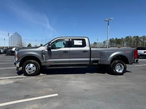 2025 Ford F-350 XLT