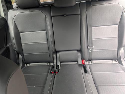 2021 Volkswagen Tiguan 2.0T SE R-Line Black