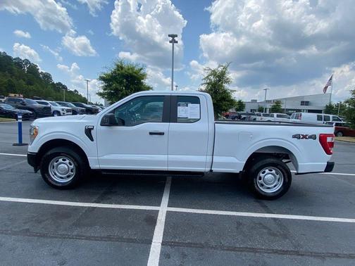 Oxford White 2021 Ford F-150 XL