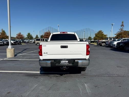 2018 Toyota Tundra SR5