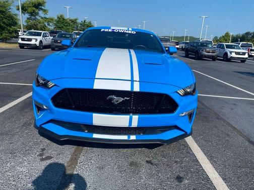 Grabber Blue 2022 Ford Mustang GT Premium