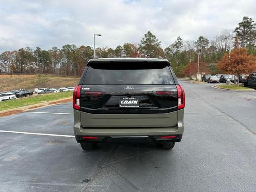 2025 Ford Expedition Tremor