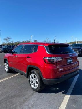2024 Jeep Compass Sport