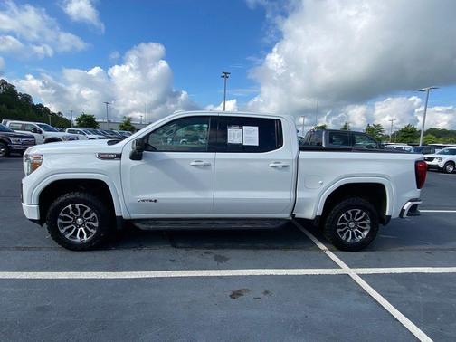 Summit White 2020 GMC Sierra 1500 AT4