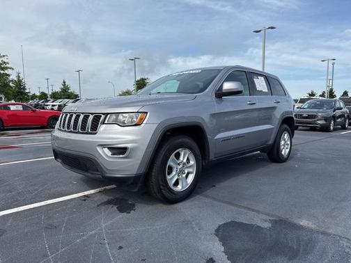 2017 Jeep Grand Cherokee Laredo