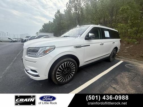 2018 Lincoln Navigator Black Label